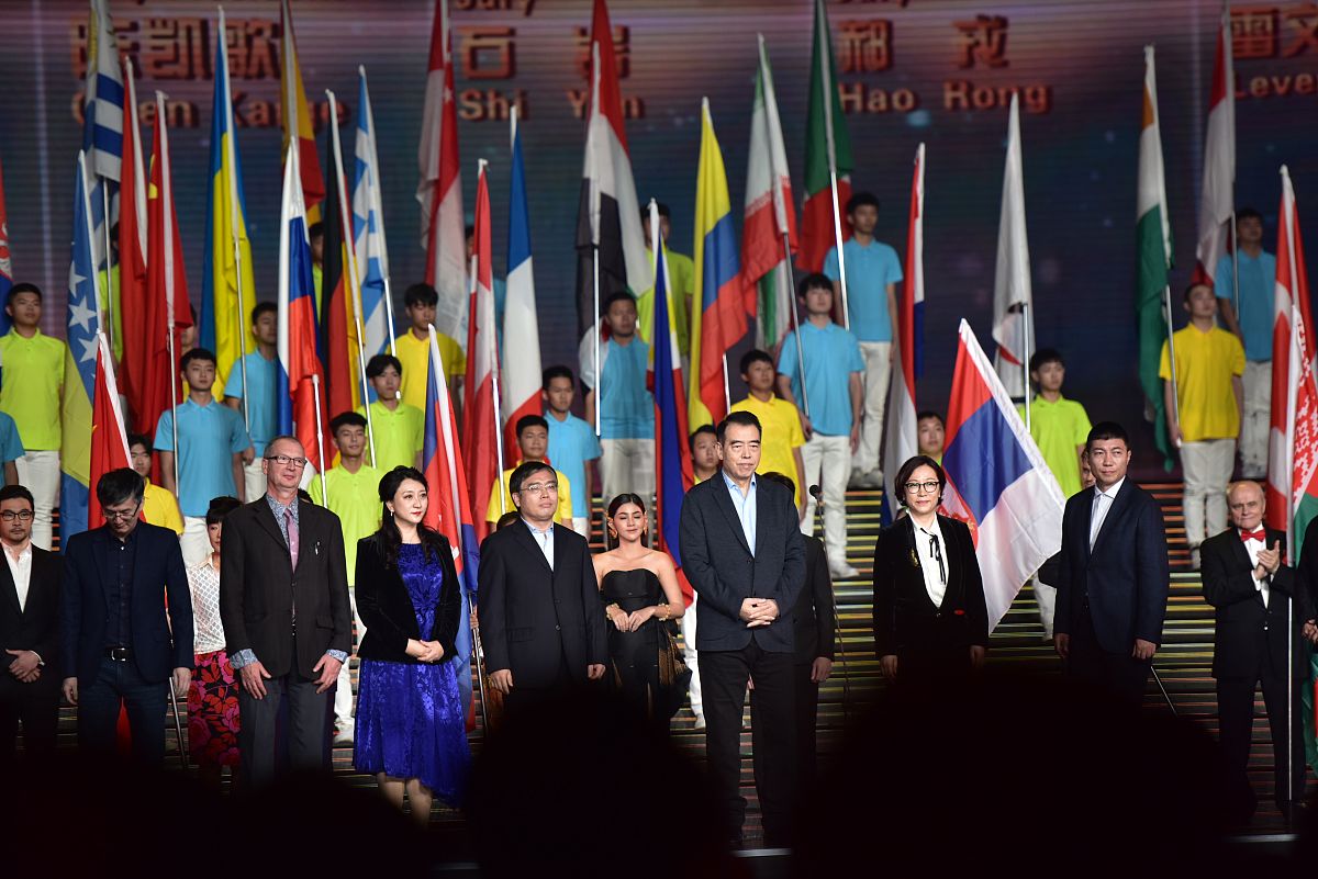 中国如何更多地参与国际组织