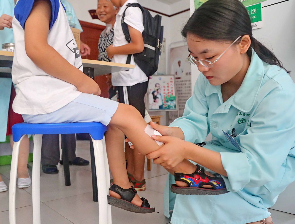 秦皇岛卫校女生读的好吗？2022年女生读卫校优势分析
