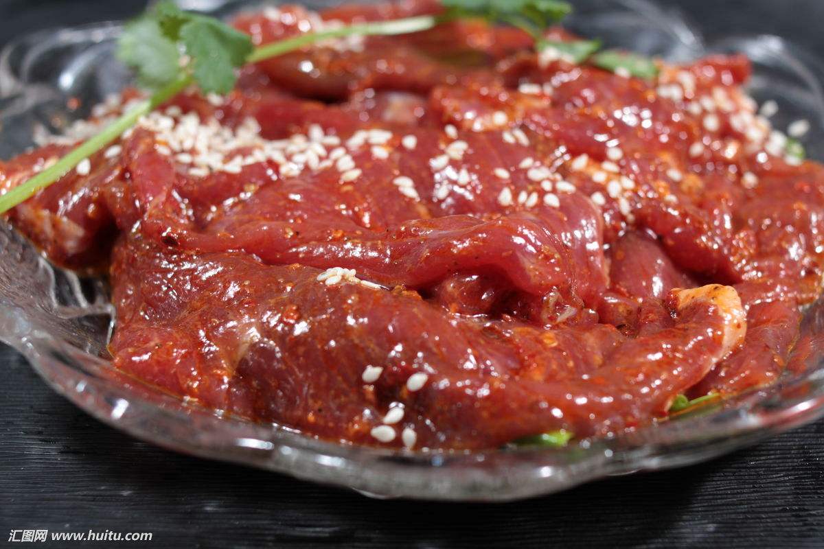 重庆老火锅的“麻辣牛肉片”,配方全都告诉你,学会可以开店了