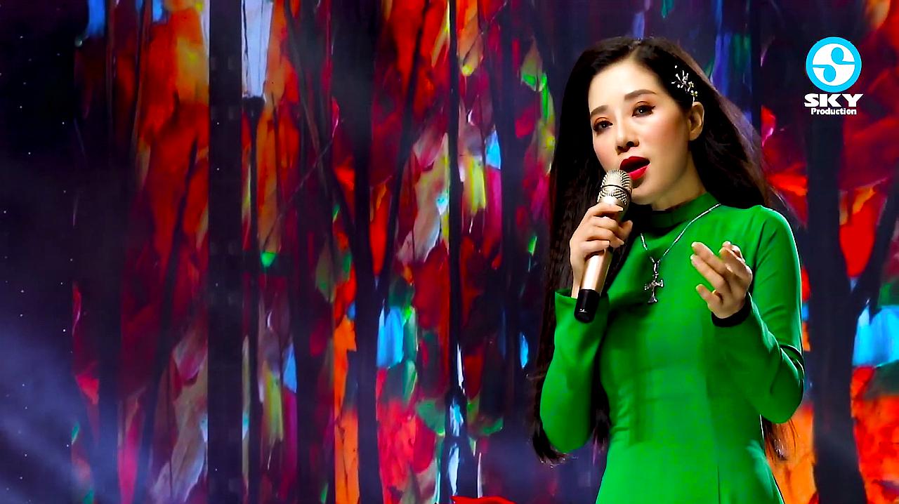 [图]好听越南歌曲Nua Đem Ngoai Pho (NDNP) - Thuy Hang