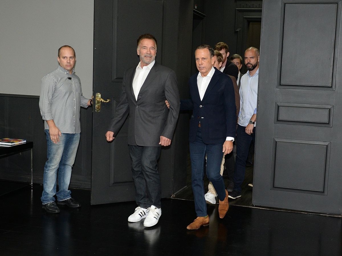 践行'两山'理念，共建美丽中国：我的思政课电影拍摄感悟