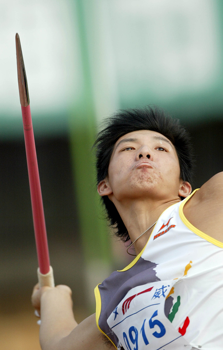 运动会演讲稿：团结拼搏，展现风采 | 400字致辞