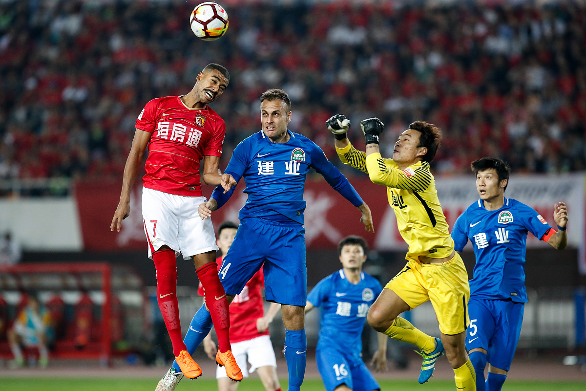 2018中超第3轮:阿兰破门高拉特失点 广州恒大淘宝1-0河南建业