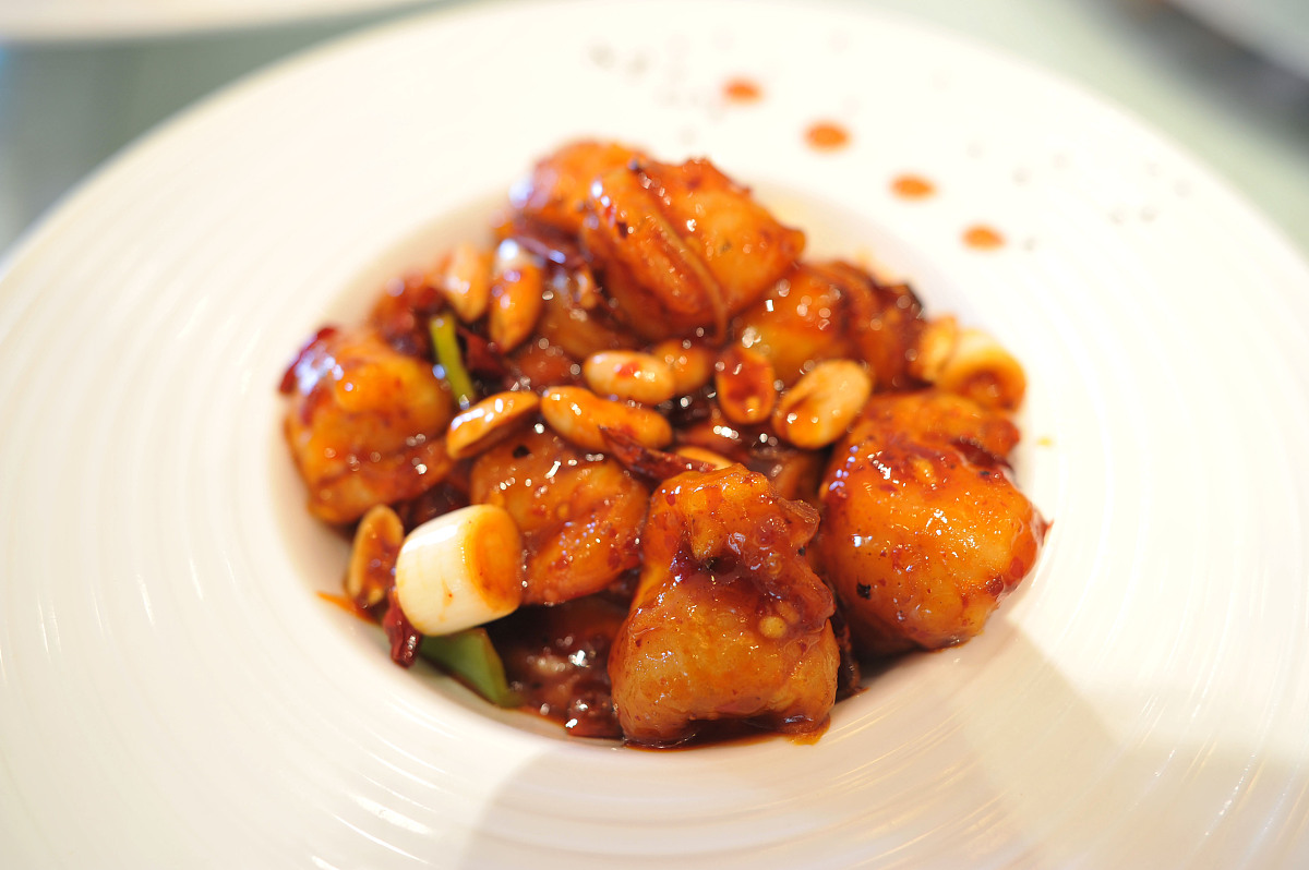 公司食堂星级评选标准：从用餐管理、配餐和食物质量三个维度评估