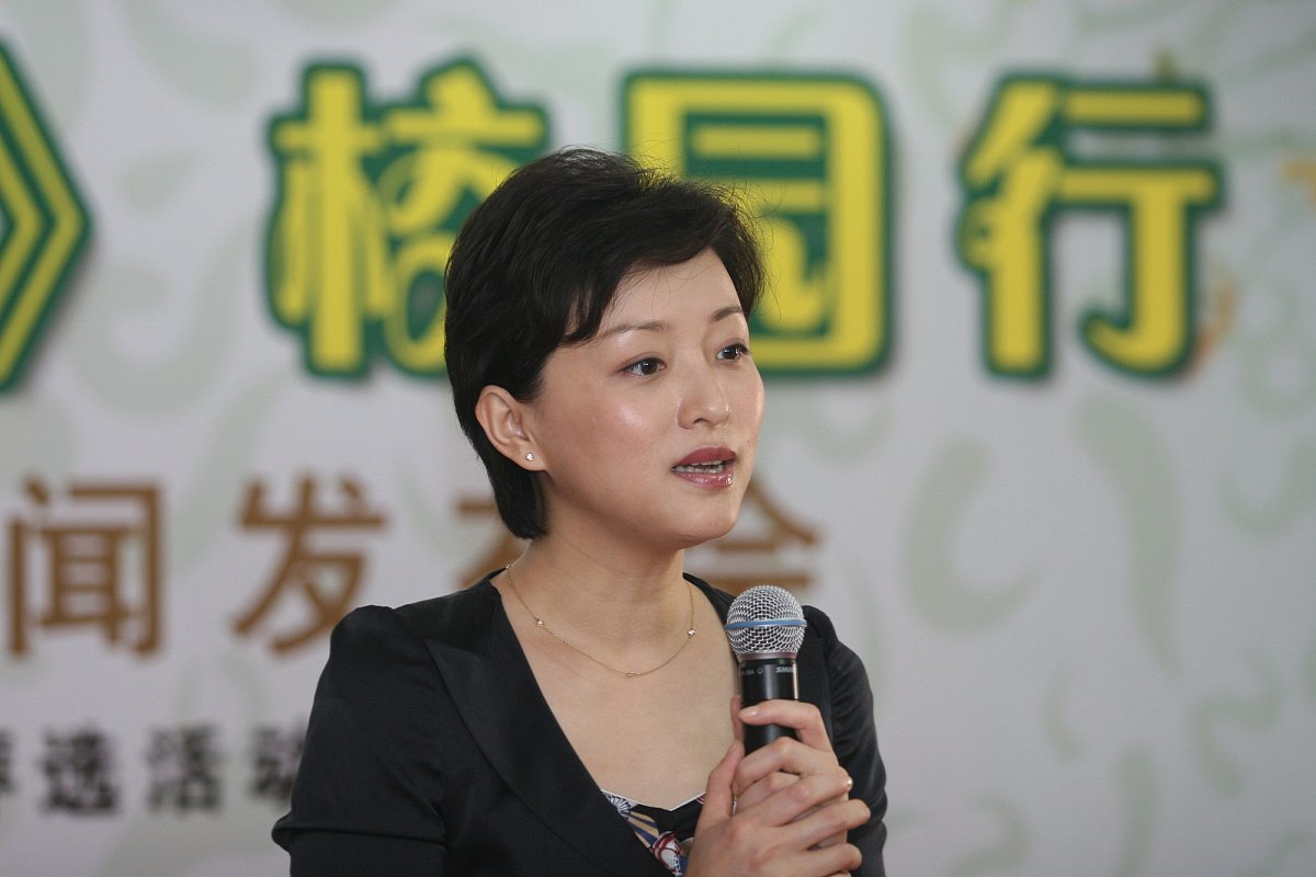 校园活力饮料广告分镜头脚本：青春运动，畅享活力