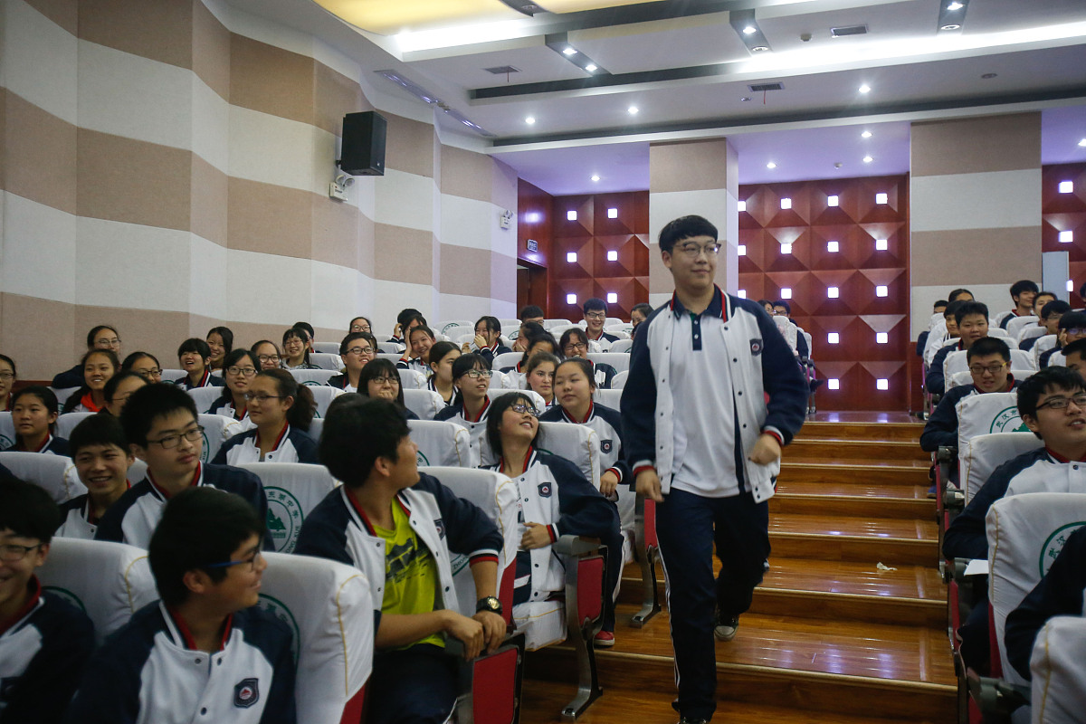 写宣讲会感言题目的格式