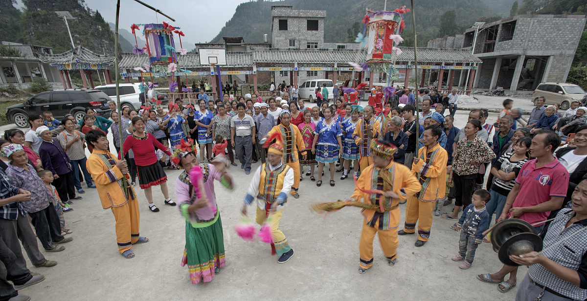 节日如何体现时间赋予生命意义？