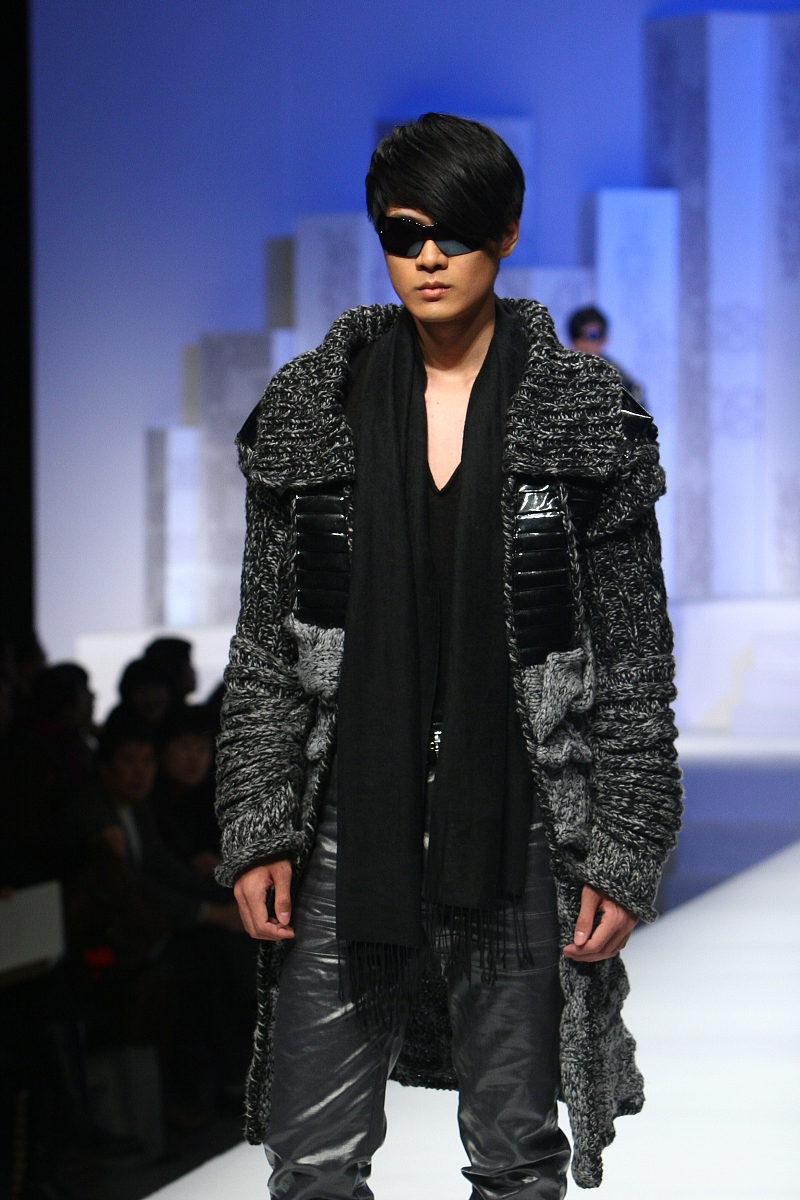 重庆女子职业学校：选学校还是选专业？