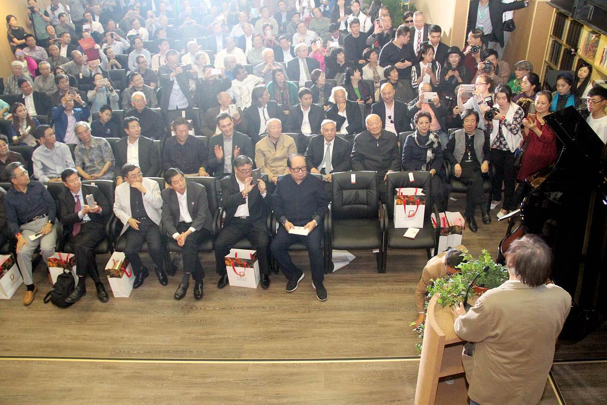 写一下智利总统阿连德哀悼辞