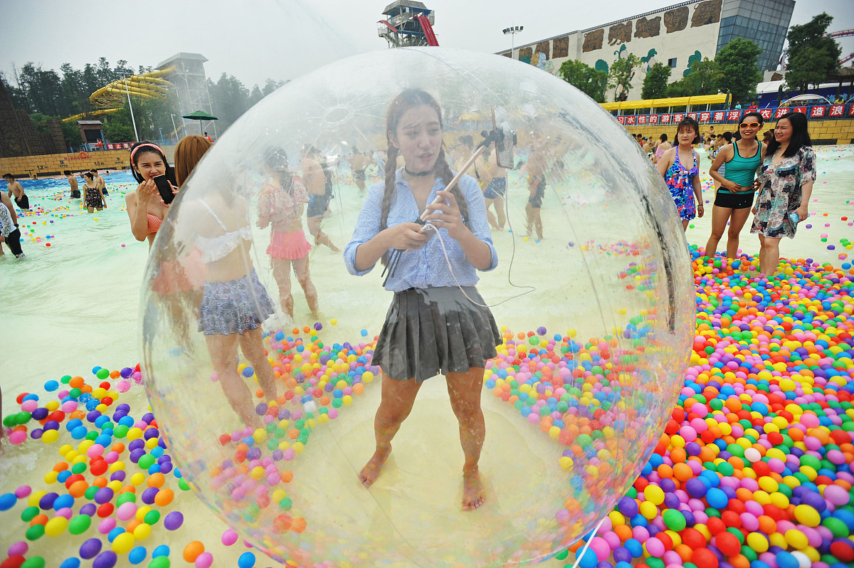游戏直播引流活动设计：刷礼物单挑、时长加成，提升人气和互动！
