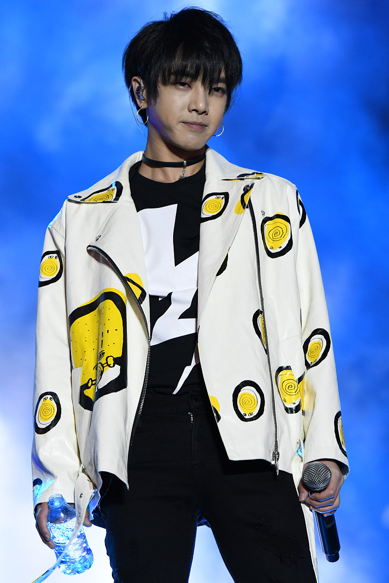 2017年4月22日,上海,b.i.g泛娱乐嘉年华.***_***华晨宇