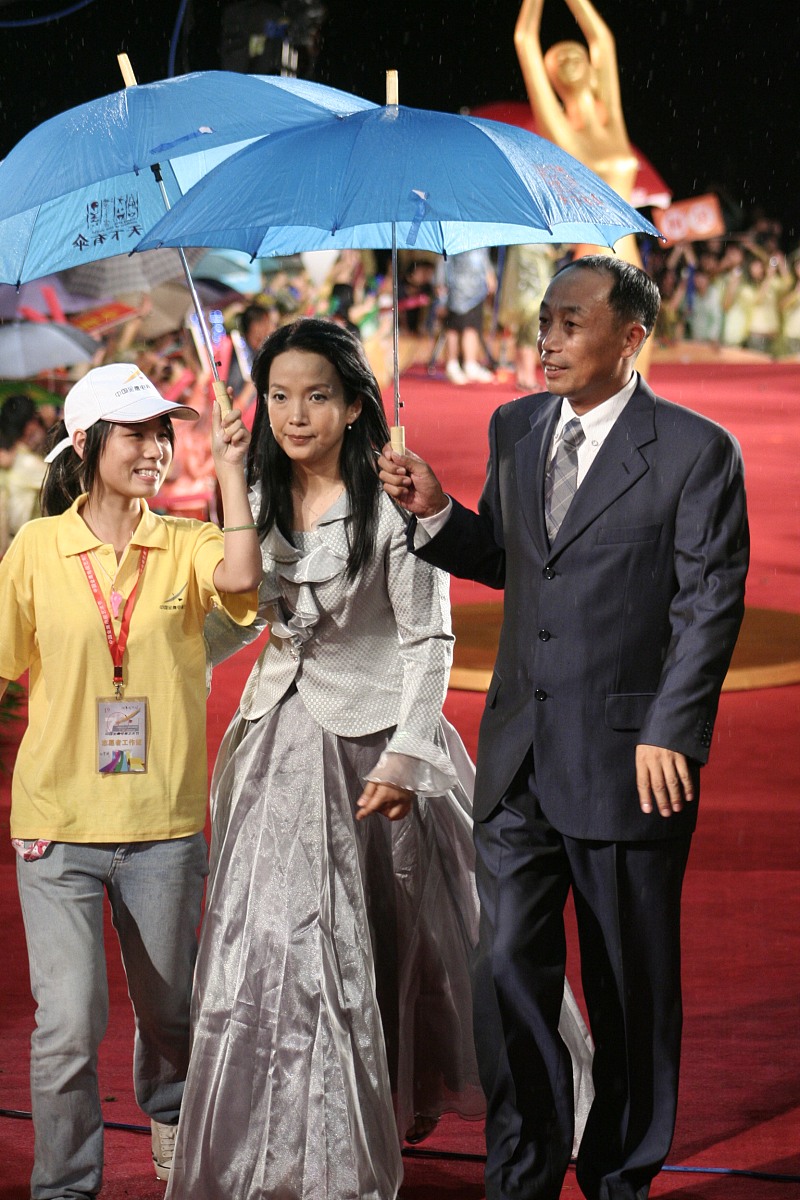 2008年8月30日,长沙,第七届金鹰电视艺术节闭幕颁奖晚会红毯.+++_+++
