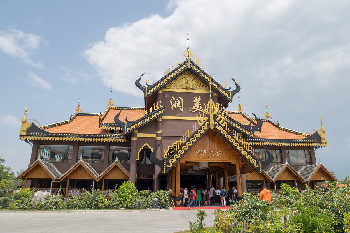 江西工程学校珠宝玉石加工与营销(中级工)招生信息：优势、要求及行业发展趋势