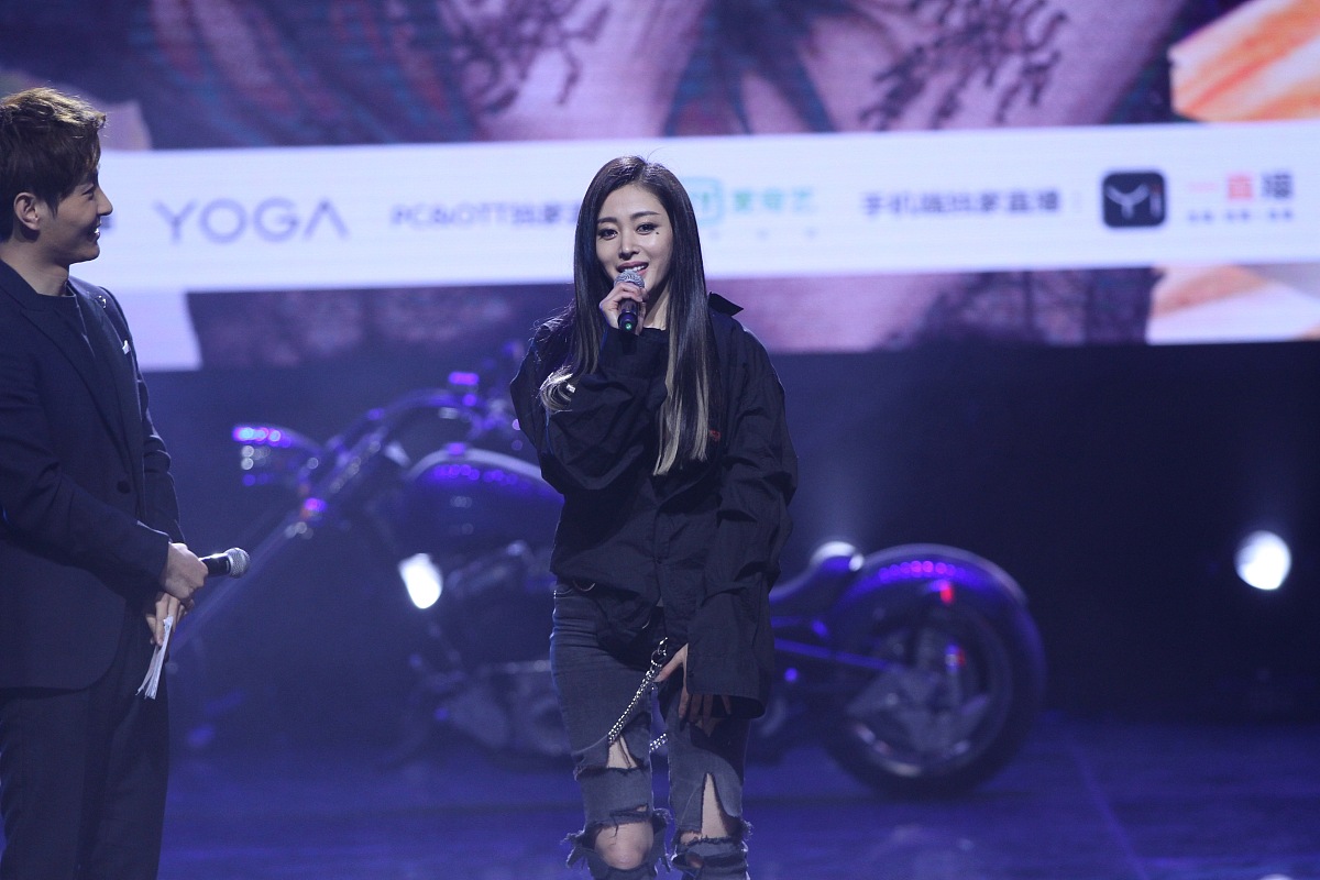 华晨宇和张碧晨什么关系为什么他们会有孩子