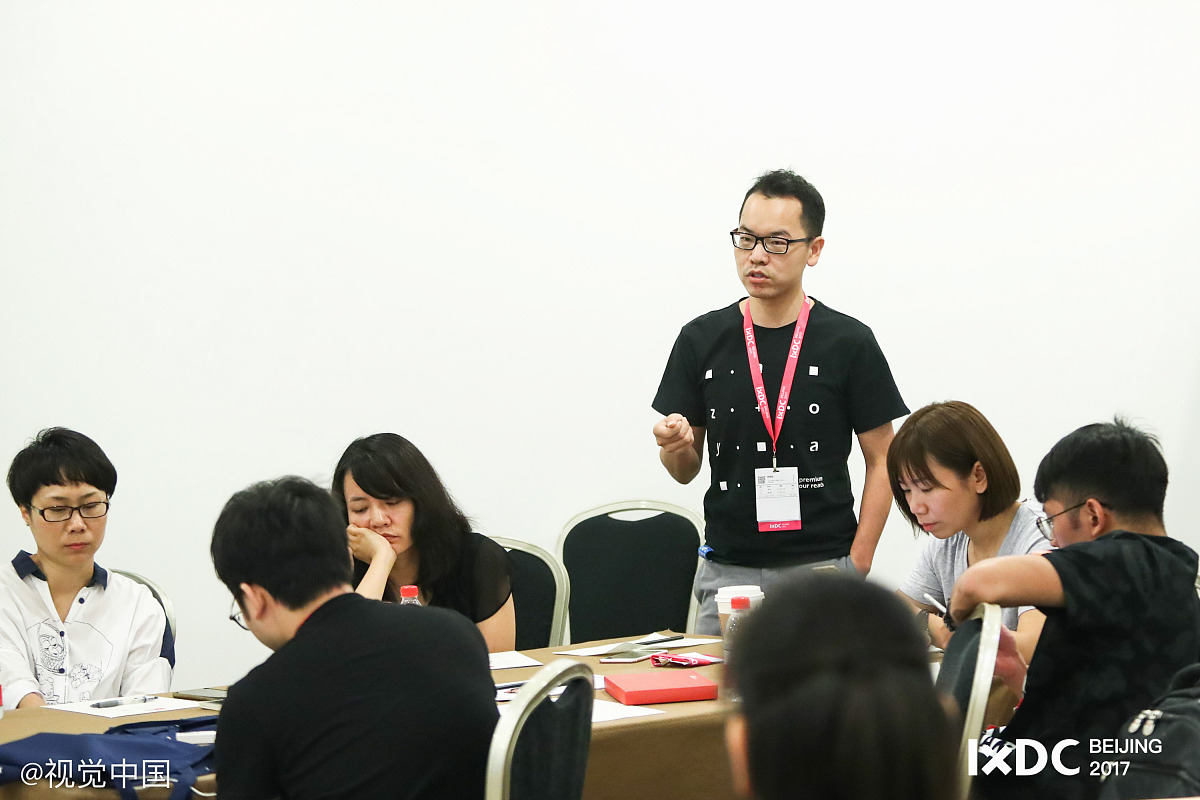 传统科普讲座的肢体语言注意点？