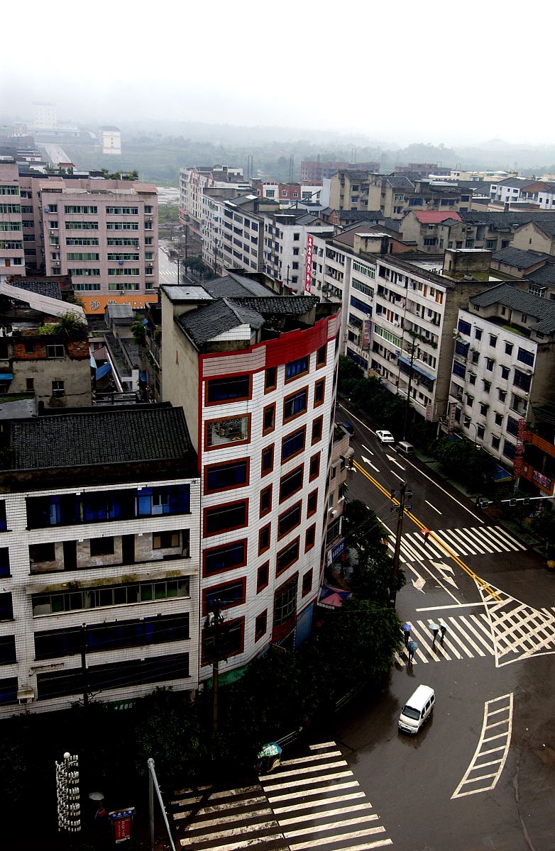 四川省剑阁县武连职业中学：电子技术应用专业