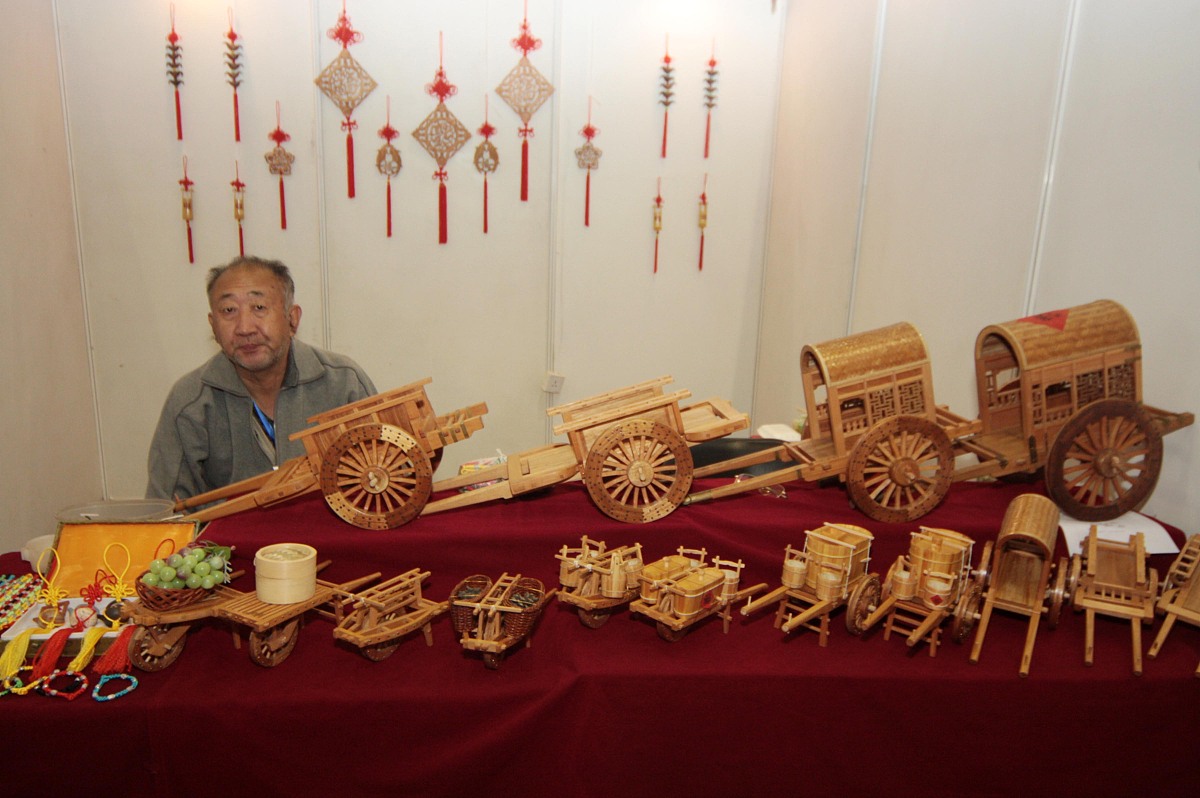 传统文化在我身边：春节、音乐和手工艺