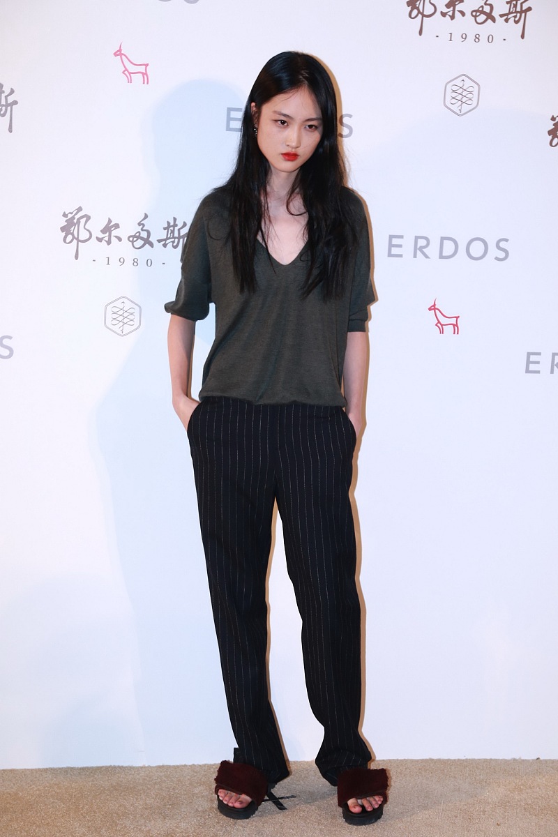 2016年9月1日,北京,众明星出席erdos x鄂尔多斯品牌联合发布会红毯.**