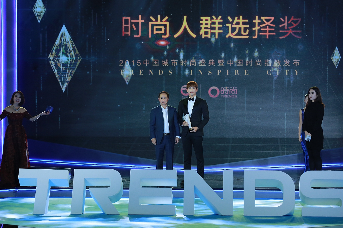 与SNK游戏IP合作提案大纲 - 扩展市场，提升品牌影响力