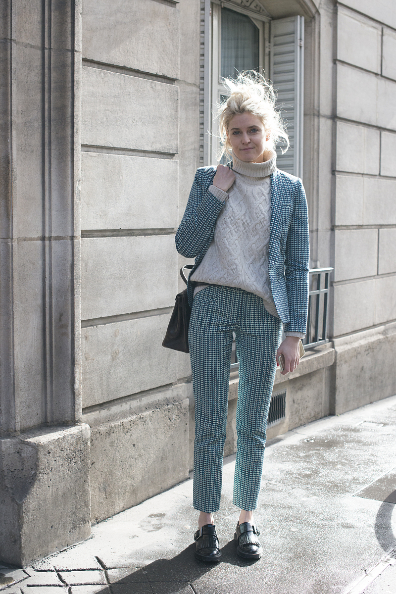 ***_***paris, france - march 2: fashion designer elisa chalman w