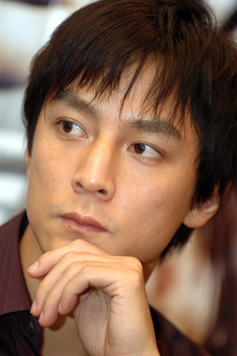 2004年9月19日,《新警察故事》主创访谈.吴彦祖+++_+++吴彦祖,