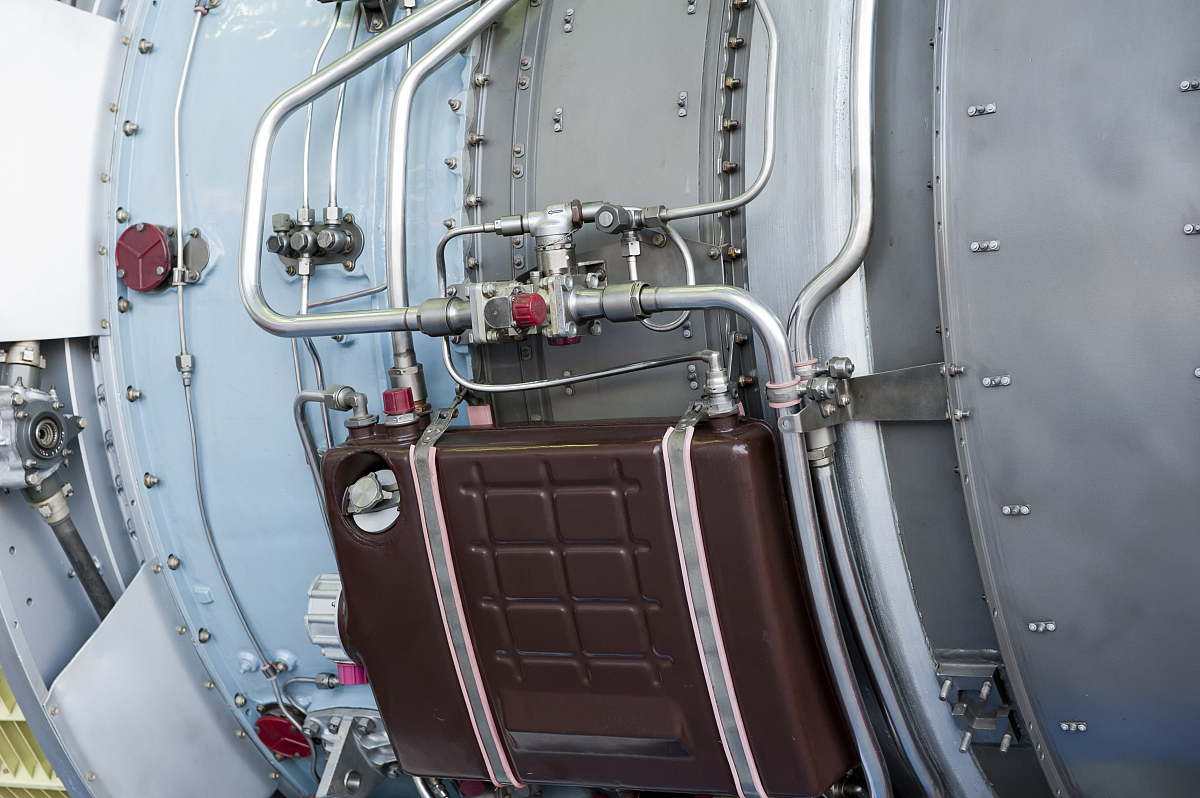 船舶机舱作业空间设计对船舶整体的影响