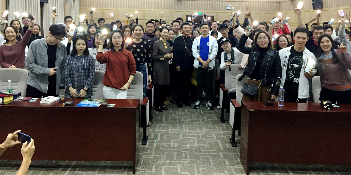 2018年10月17日,武汉,荣获上海电影节评委会大奖和最佳编剧奖的藏语电
