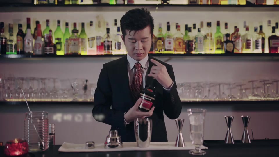 饮酒纪第十一杯:新加坡司令丨南洋风情鸡尾酒 来一杯疲劳顿消