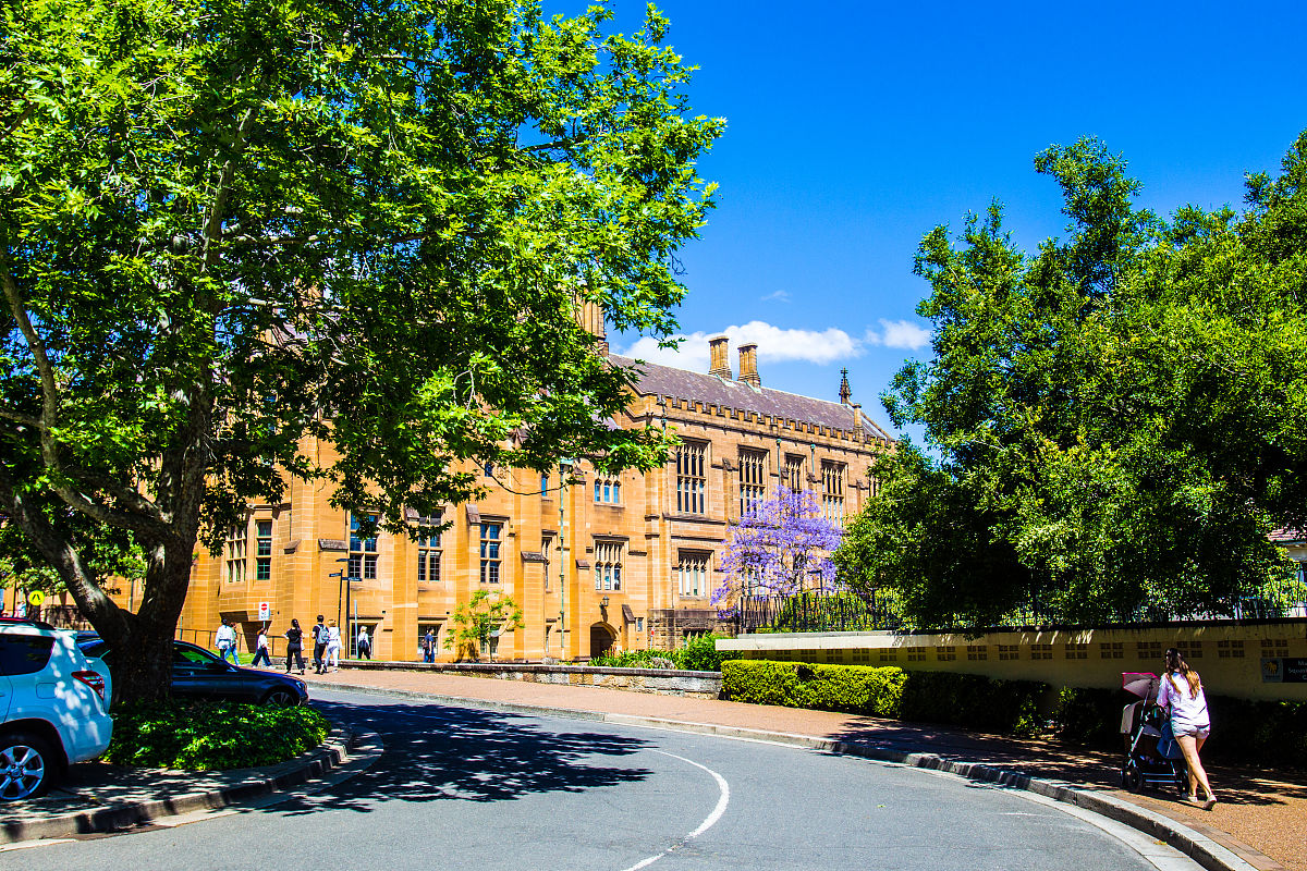2018年11月,澳大利亚悉尼大学校区,主教育楼.