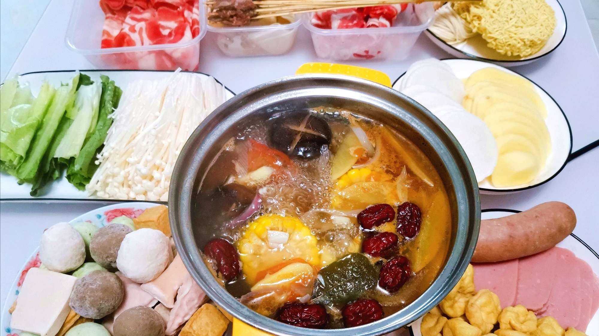 自从学会火锅底料这种做法,老公都不愿意去外面吃了,汤底鲜味美