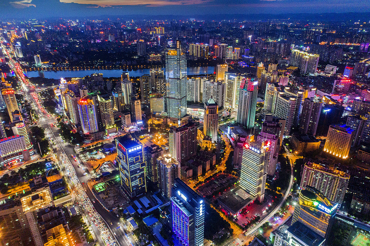 南宁印象汽修学校师资力量怎么样？-深度解析