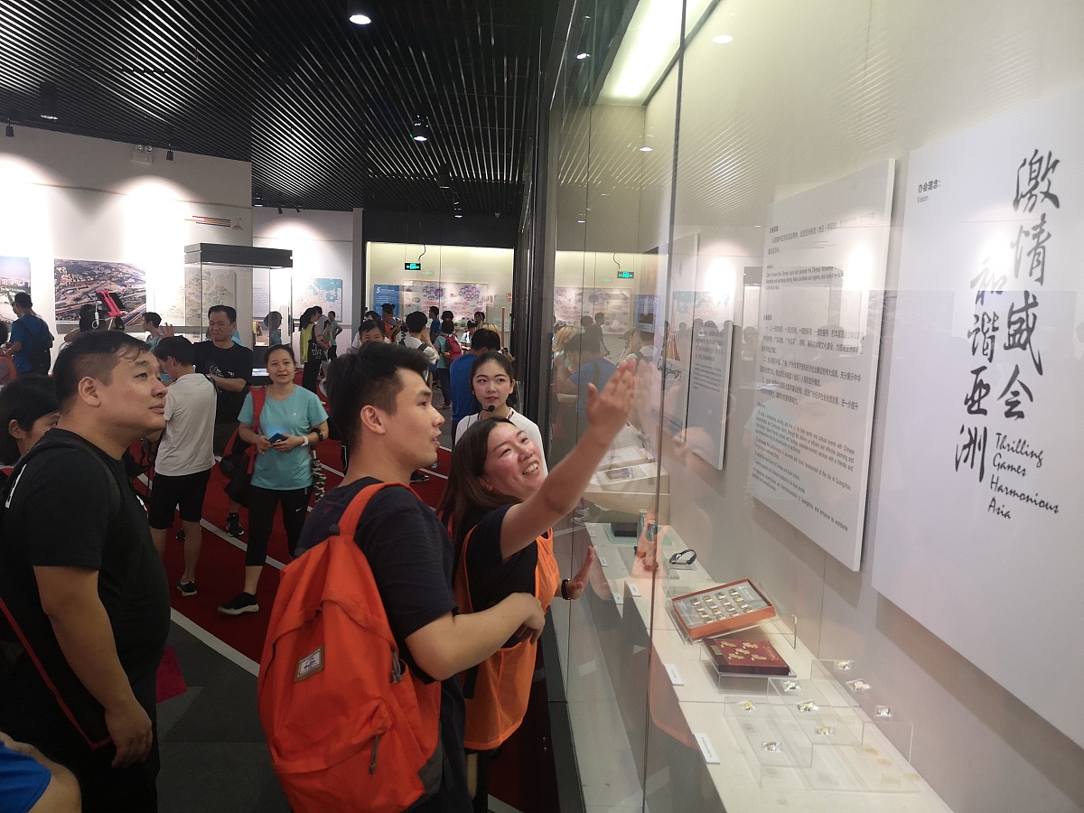 续写故事：理解与沟通