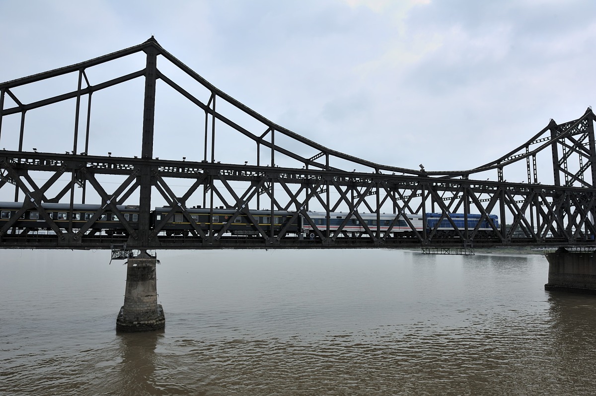 丹东媒体曝光平台及求助热线：如何获取关注与帮助