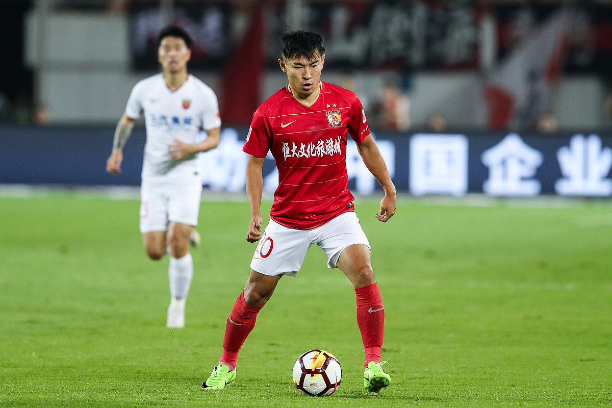 2018中超第28轮:广州恒大淘宝4-5上海上港