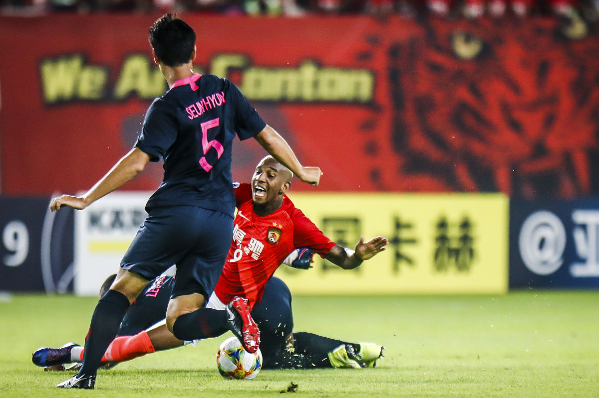 2019年8月28日,广东广州,2019亚冠1/4决赛首回合,广州恒大淘宝0-0鹿岛