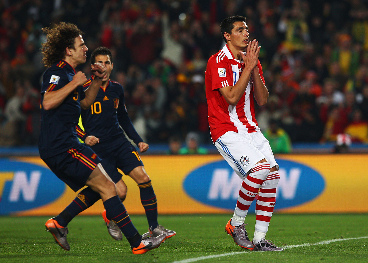 2010年7月3日,南非约翰内斯堡,2010世界杯1/4决赛,巴拉圭vs西班牙.***