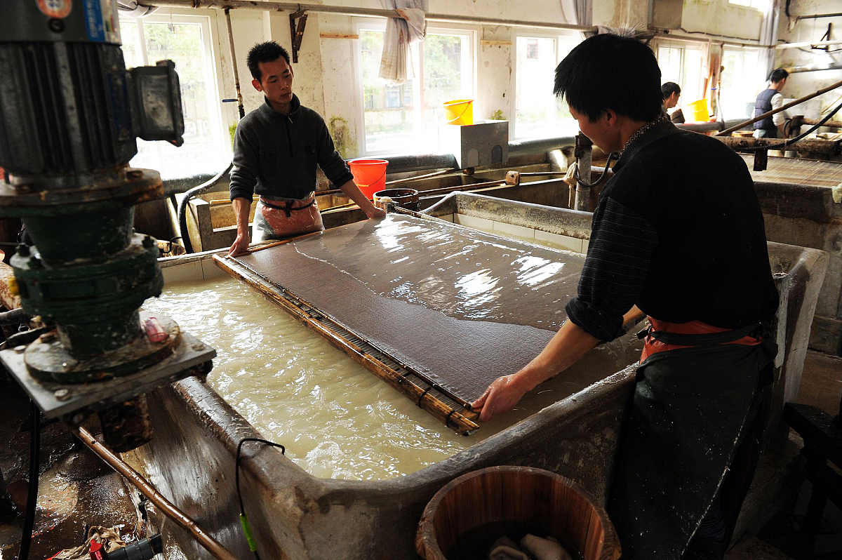 《古法造纸》课程与艺术的关系