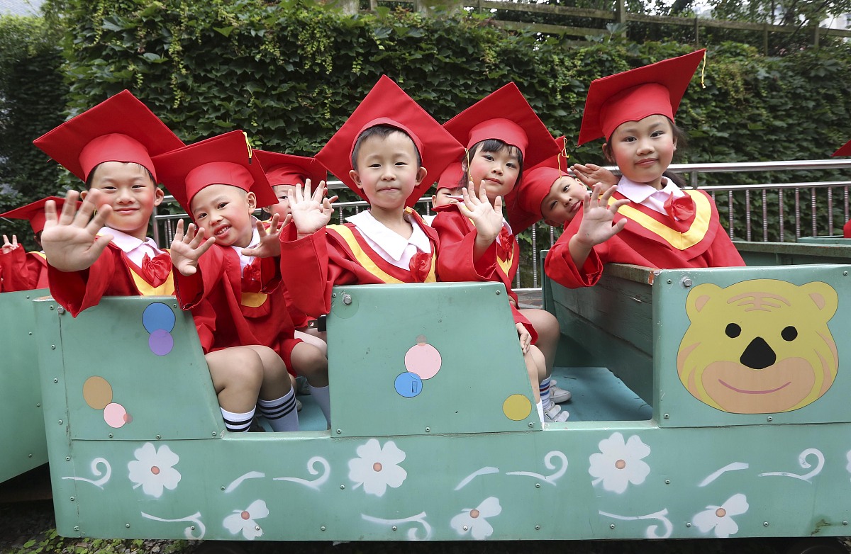 重庆幼师学校：幼儿教育的关键时期