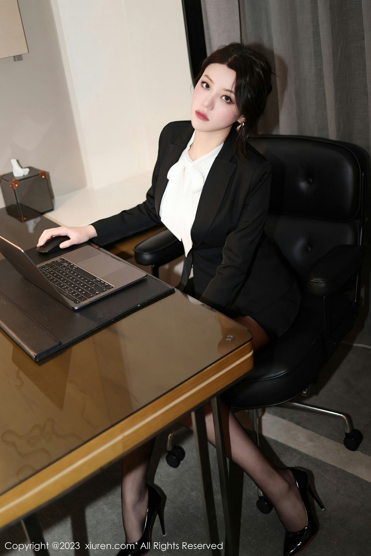 图片[4]-【XiuRen秀人網】2023.03.01 Vol.6342 米娜MnaL【95P】-六色网
