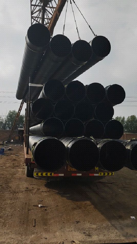 630环氧煤沥青防腐钢管装车发货