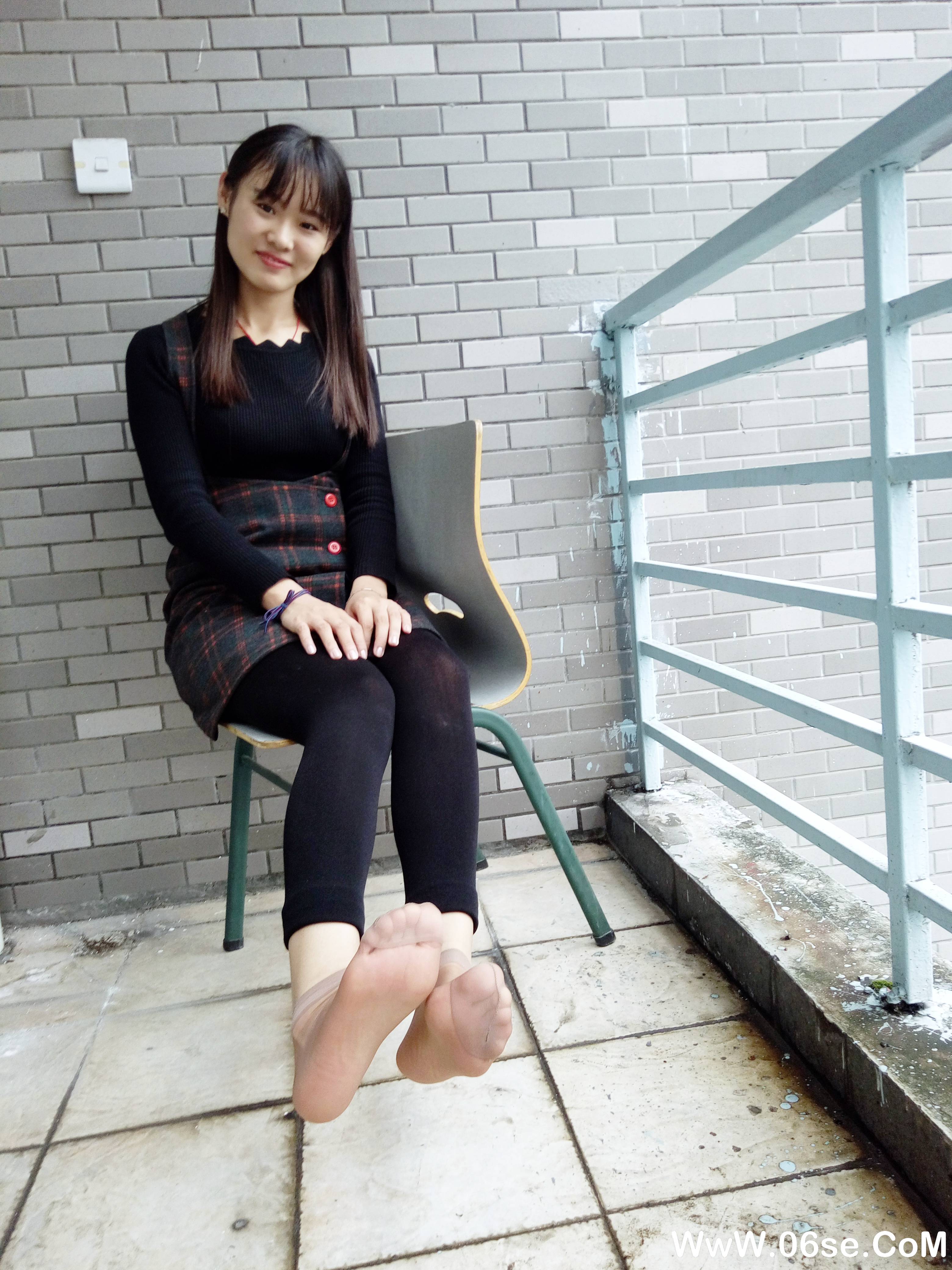 图片[28]-学妹校园寝室短丝系列001期 王丽君[85P284M]-六色网