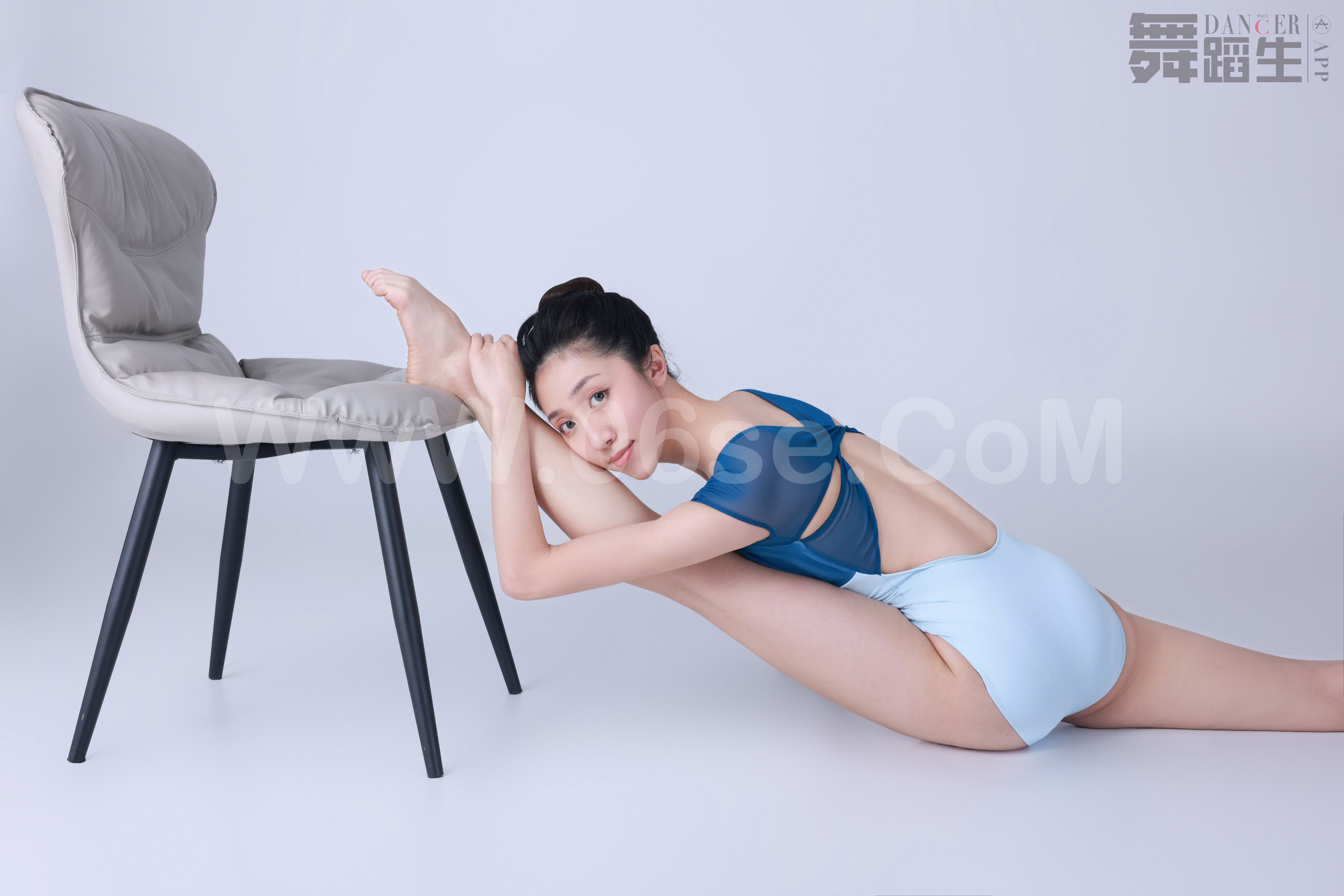 图片[4]-[GALLI嘉丽]舞蹈生日记 091 – 动作瞬间 赵惠妮[51P／392MB]-六色网