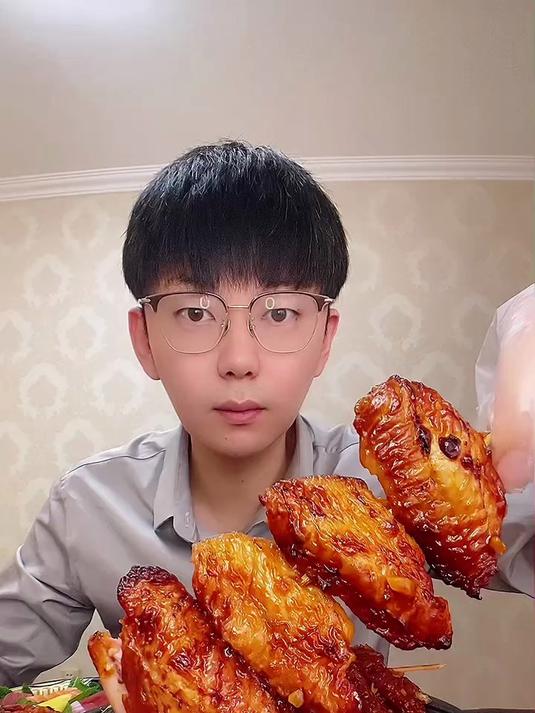 红烧肉拌饭