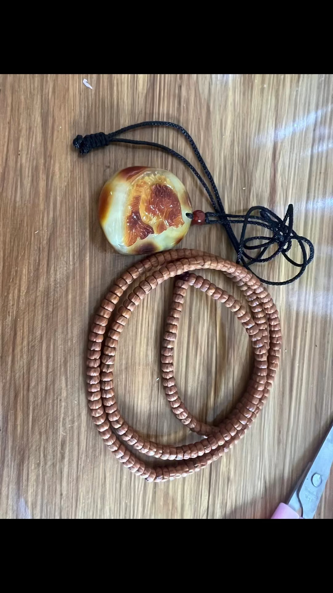 图一已出,喜欢的可以滴滴,接受定制,长串搭配蜜蜡,绿松都行