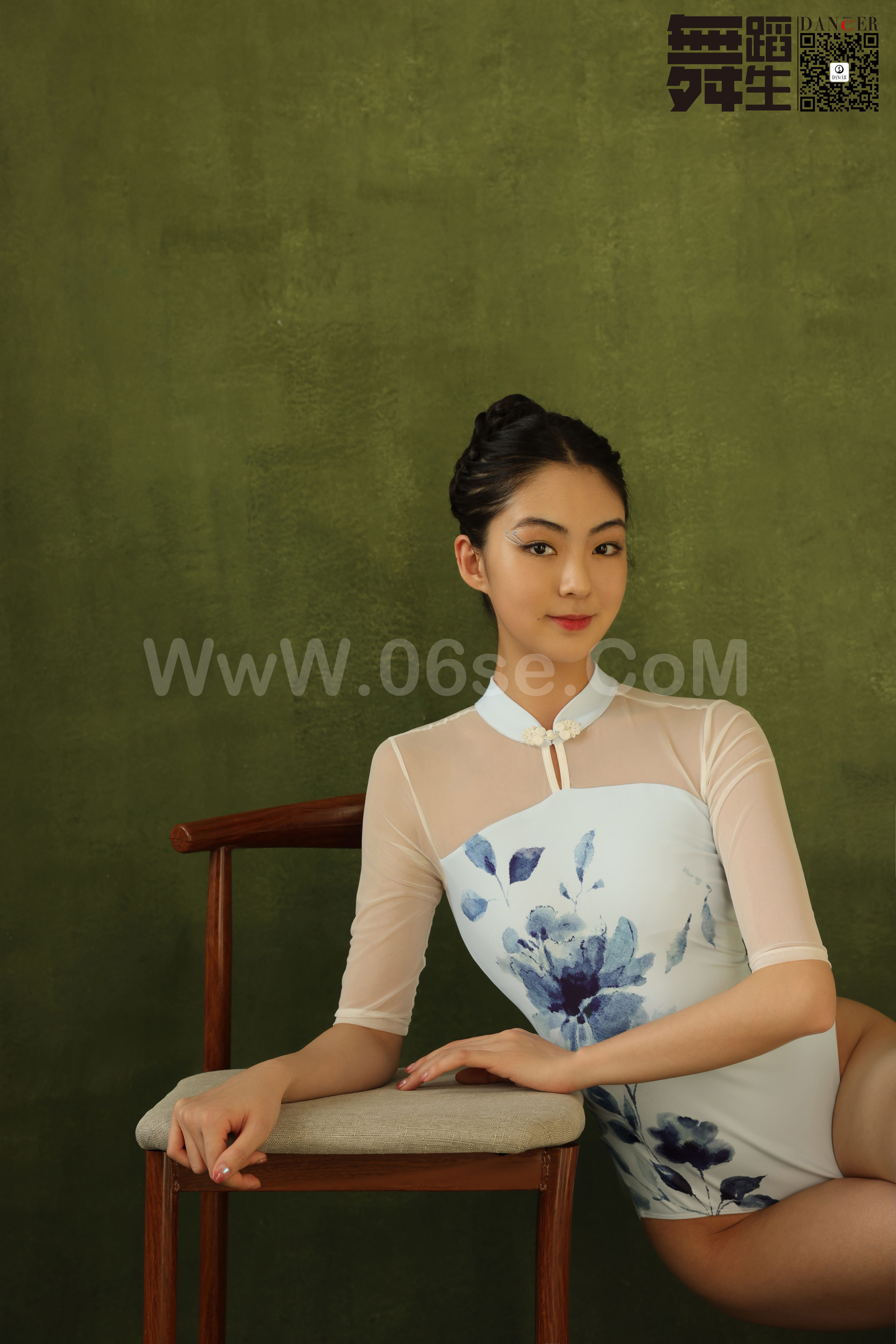图片[12]-[GALLI嘉丽]舞蹈生日记 106 – 画[46P／327MB]-六色网