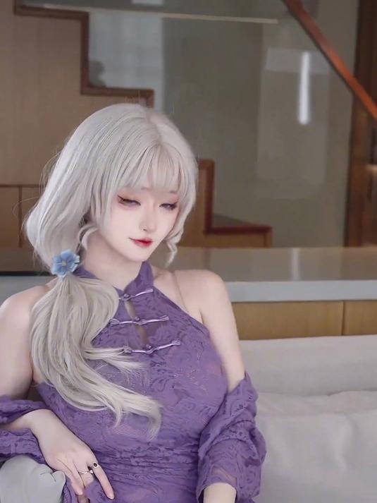 盯着我看的时候 是觉得我好看还是好骗