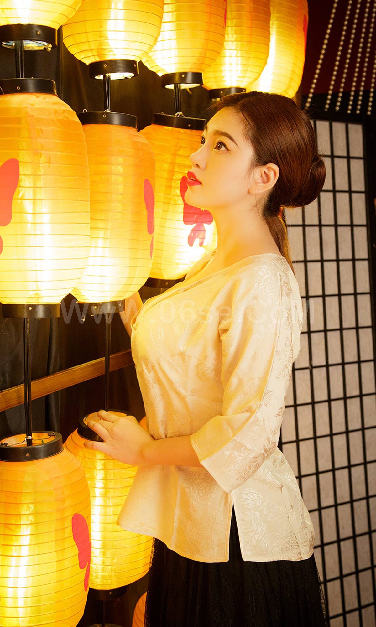 图片[26]-[Ugirls爱尤物] No.1577 Meng Shi Duo (孟十朵) & Liu Bang Ni (刘邦妮)-六色网