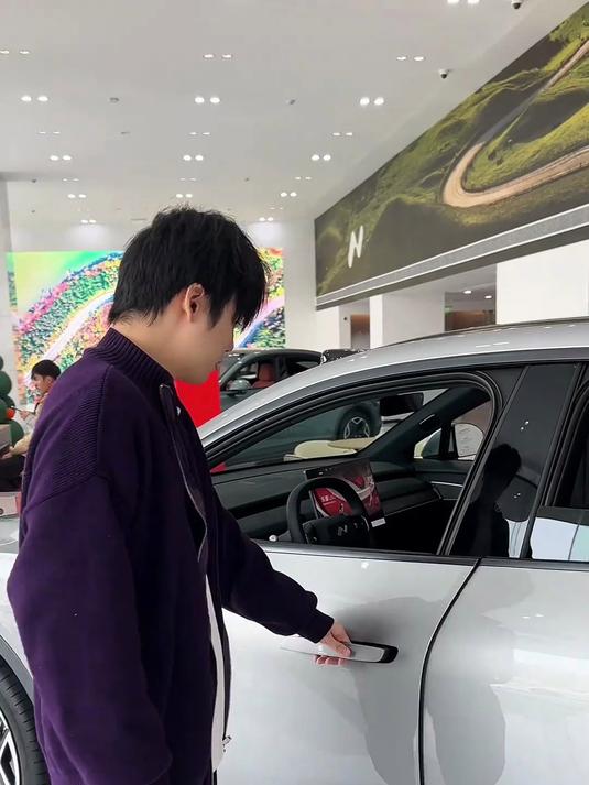龙之梦暑期欢乐节来喽 新能源街区 中山公园龙之梦