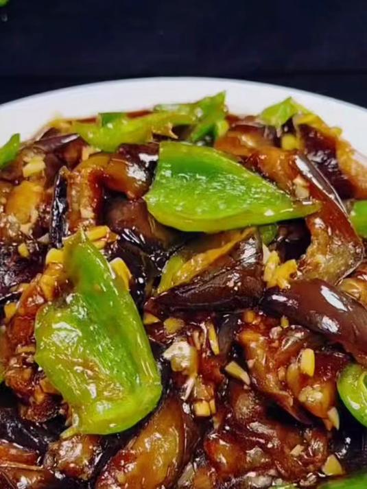 烧茄子:不用过油的家常做法特别好吃,非常简单