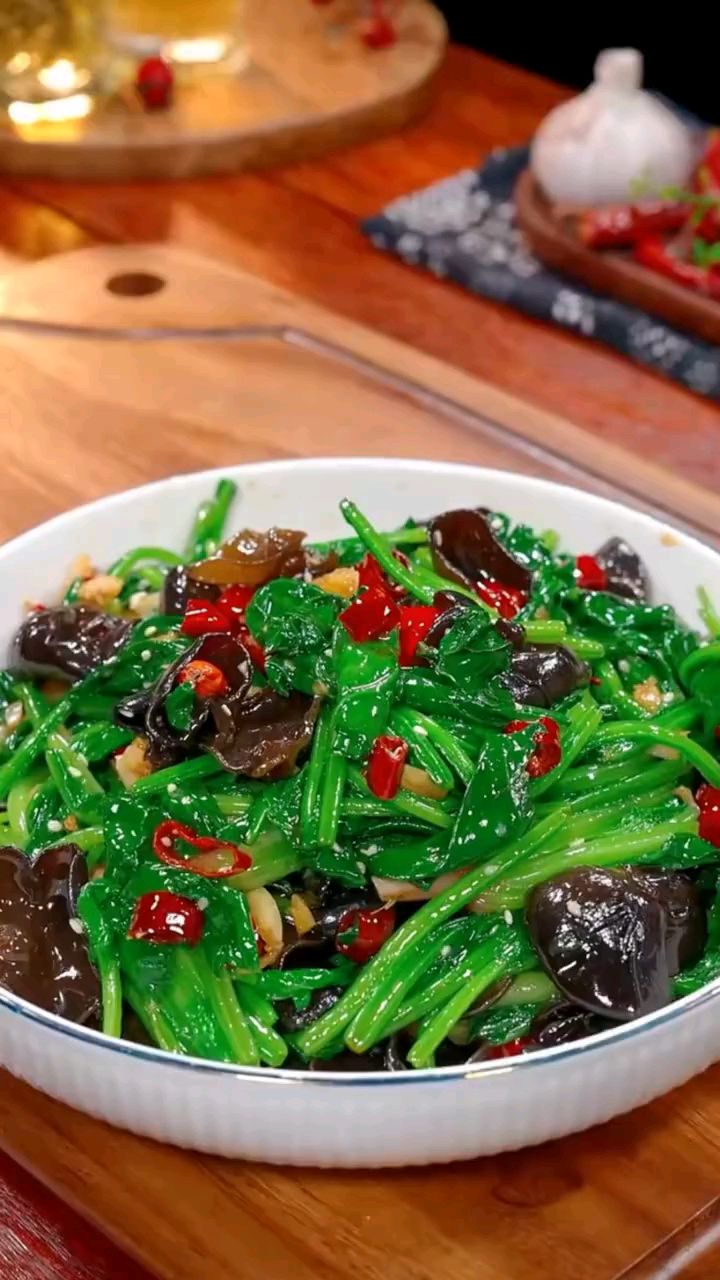 夏天到了,给大家分享几道家常凉拌菜的做法